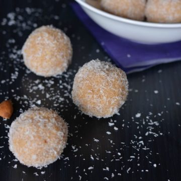 Dulce de leche coconut ladoo are chewy and caramel flavored delicious sweet. This irresistibly tasty ladoo are prepared with just 3 ingredients.Coconut ladoo or nariyal ladoo are often prepared for festive times like Ganesh Chaturthi, Dussehra, Diwali, and Holi.